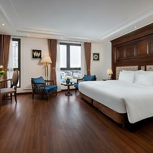 Executive Deluxe double or twin city view